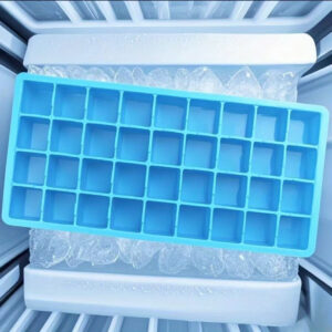 Bandeja de silicona para 36 hielos pequeños