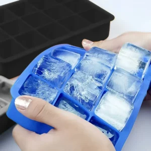 Bandeja de silicona para 15 hielos grandes